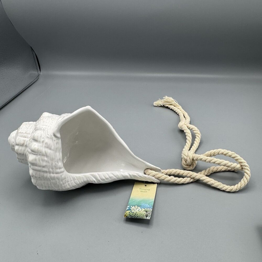 Cracker Barrel Ceramic Indoor Hanging Conk Shell Shaped Planter Beachy Nautical